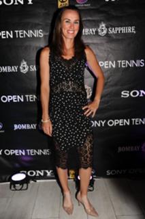 Martina Hingis feet photo thumbnail