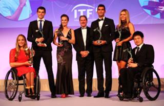 Martina Hingis feet photo thumbnail
