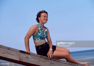 Martina Hingis feet photo thumbnail