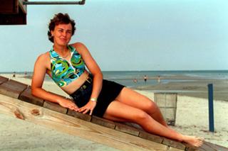Martina Hingis feet photo thumbnail