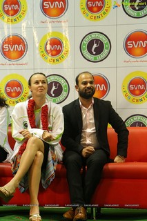 Martina Hingis feet photo thumbnail