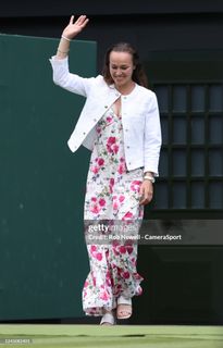 Martina Hingis feet photo 14