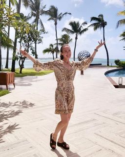 Martina Hingis feet photo 9