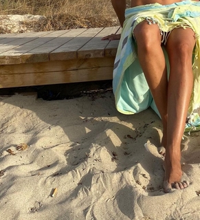 Martina Klein feet photo 2