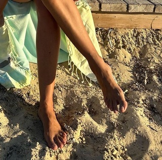 Martina Klein feet photo 9