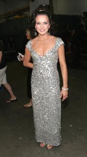 Martina McBride feet photo thumbnail