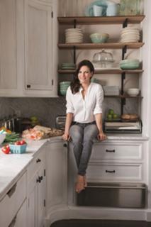 Martina McBride feet photo thumbnail