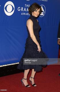 Martina McBride feet photo thumbnail