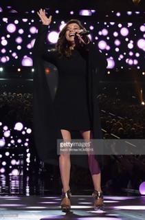 Martina McBride feet photo thumbnail