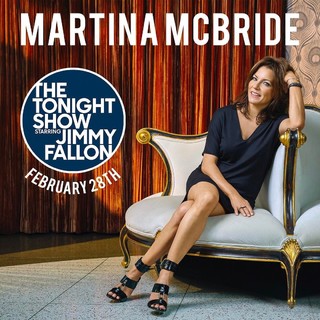 Martina McBride feet photo thumbnail