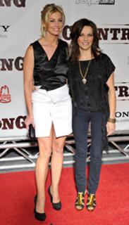 Martina McBride feet photo thumbnail