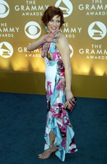 Martina McBride feet photo thumbnail