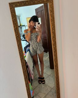 Martina Miliddi feet photo 2