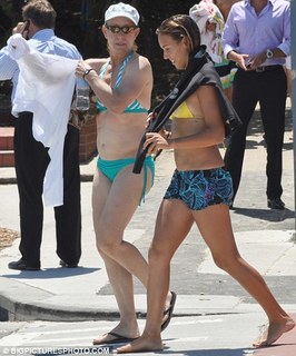 Martina Navratilova feet photo 2