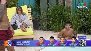 Martina Pereyra feet photo 2
