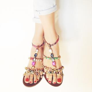 Martina Pinto feet photo 3