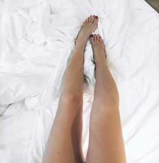 Martina Pinto feet photo 8