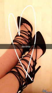 Martina Pinto feet photo 20