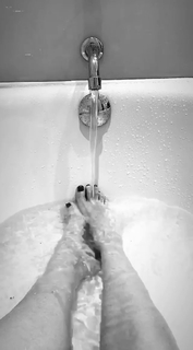 Martina Pinto feet photo 6