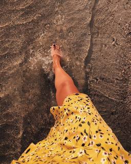 Martina Pinto feet photo 3