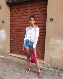 Martina Pinto feet photo 10