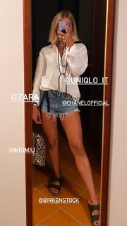 Martina Pinto feet photo 2