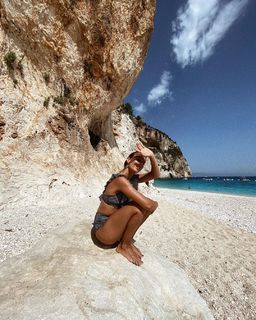 Martina Pinto feet photo 10