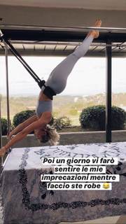Martina Pinto feet photo 17