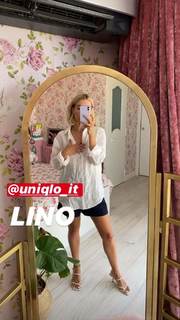 Martina Pinto feet photo 8