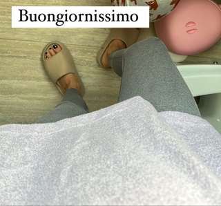 Martina Pinto feet photo 15
