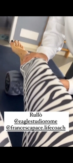 Martina Pinto feet photo 16