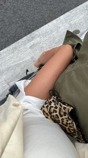 Martina Pinto feet photo 19