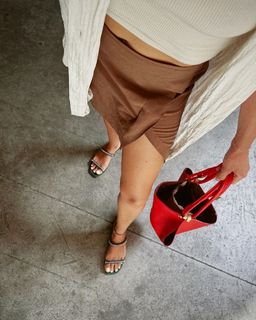 Martina Pinto feet photo 19