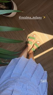 Martina Pinto feet photo 6