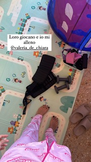 Martina Pinto feet photo 2