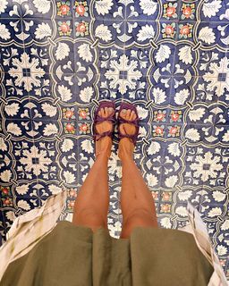 Martina Pinto feet photo 3