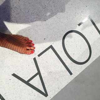 Martina Reuter feet photo thumbnail