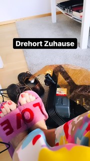 Martina Reuter feet photo thumbnail