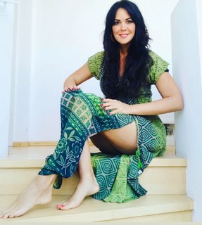 Martina Reuter feet photo thumbnail