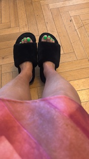 Martina Reuter feet photo thumbnail