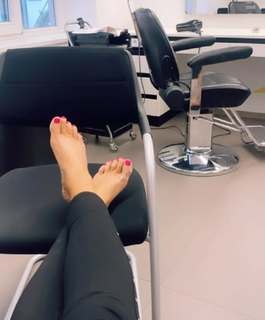 Martina Reuter feet photo thumbnail