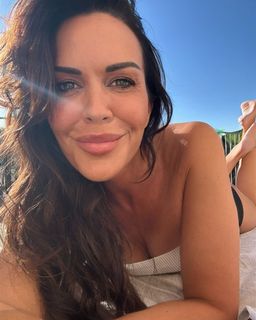 Martina Reuter feet photo thumbnail