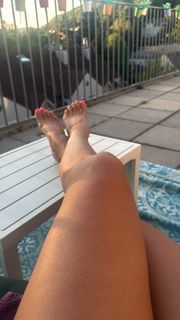 Martina Reuter feet photo thumbnail