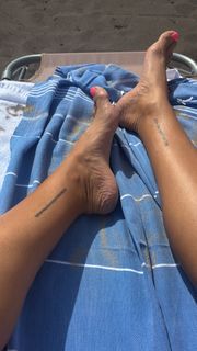 Martina Reuter feet photo thumbnail