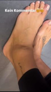 Martina Reuter feet photo thumbnail