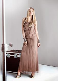 Martina Stella feet photo thumbnail