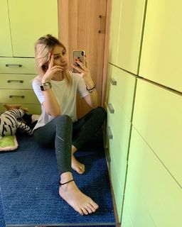 Martina Zanfi feet photo 4
