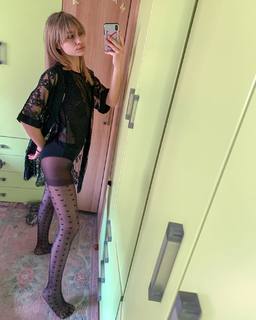 Martina Zanfi feet photo 1