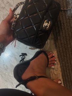 Martina Zanfi feet photo 4