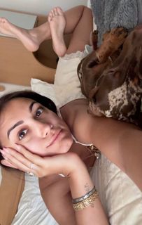 Martina Zanfi feet photo 2